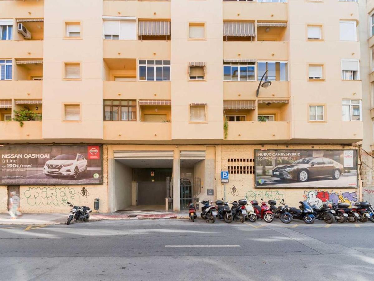 Holidays2Malaga Plaza De Toros Vieja & Terrace & Optional Parking Exterior foto